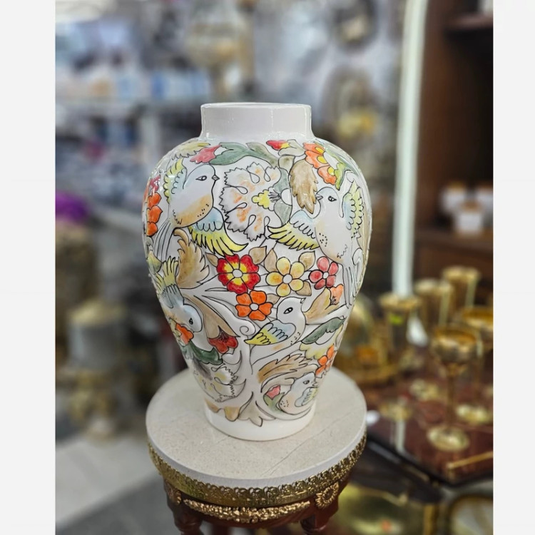 گلدان گلمرغی طرح برجسته سرامیکی ارتفاع 5۰ سانت